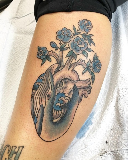 The heart of the sea Super fun one, thank you Melissa! #hearttattoo #whaletattoo #animalovers (at ye