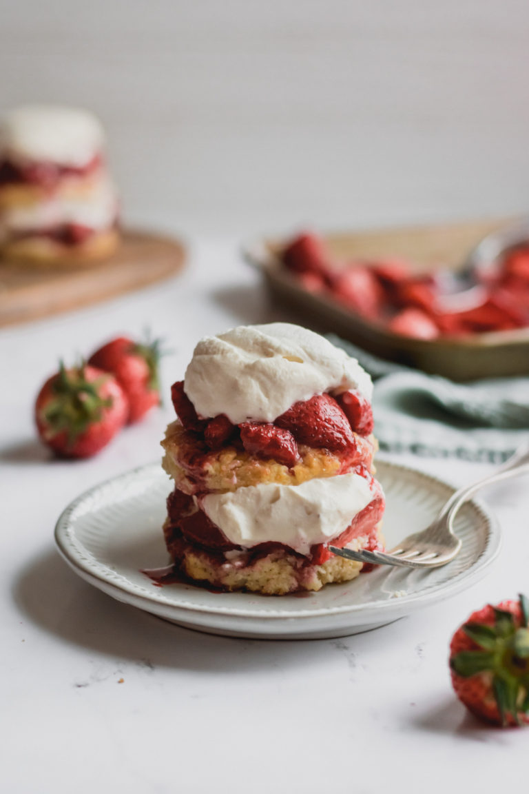 sweetoothgirl:Homemade Strawberry Shortcakes with Roasted Strawberries and Whipped