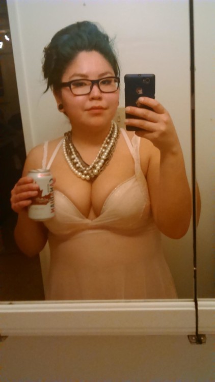 cheapfemmefatfy: FatLeahImages: 68Naked pics: Yes.Looking: Men Link to profile: Click Here