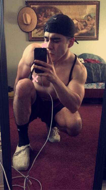 kingorb:  serving after gym lewwwwks pt 2