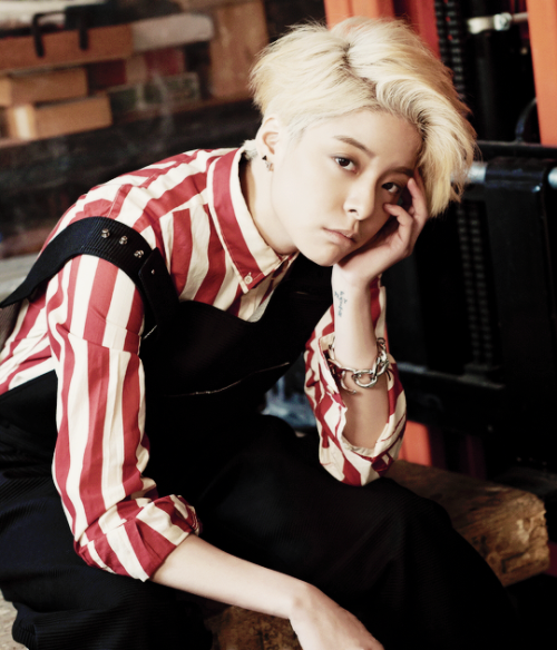 ot9s: Amber for ELLE Korea March 2015