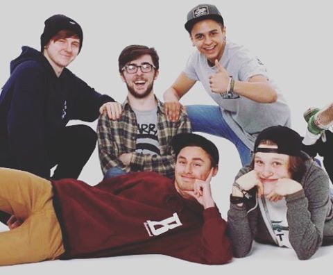 shinanboo:  Tonight is a Neck Deep kinda night. #neckdeep #neckdeepnight #shinanboo