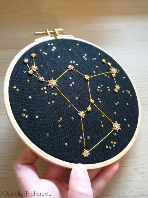 “Orion”Hand embroidery.I added this new Orion constellation embroidery to my Etsy shop 😃https://www.etsy.com/fr/shop/OphelieTrichereauI take custom orders. #broderie#embroidery#constellation#orion#orion artwork#constellation art#astrology#astronomy#zodiac#stars#cosmos#universe#space#night artwork#sky art#ophélie trichereau#hand made#fait main#stars embroidery#beads embroidery#modern embroidery#gold embroidery