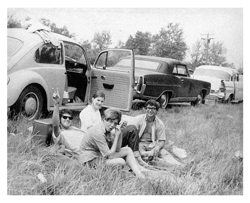 August 15, 1969: The Woodstock Music &amp; Art Fair opens in Bethel, NY. Photo: