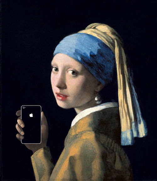 Based on : Girl with a pearl earring by Johannes Vermeer (1665).
ART X SMART Project by Kim Dong-kyu, 2013.