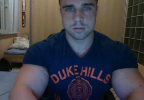 sdbboy69:  Screenshots from Victor Flexer webcam 