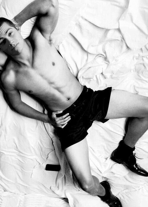 Dylan O'Brien Crack #1