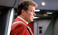 coffee-in-that-nebula:  mysassysociopath-deactivated201:  ‘Captain, I have orders from Starfleet Com