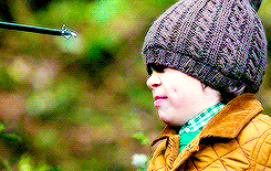 rumplestiltskin:  Roland Hood: everyone’s baby hobbit (ﾉ◕ヮ◕)ﾉ*:･ﾟ✧