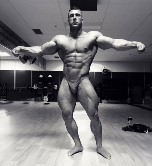 Johnny Doull porn pictures