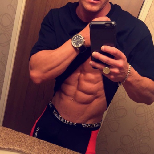 hotmessguys:  Instagram user: josefrakich  ♣♂ Hot Mess Guys ♂♣