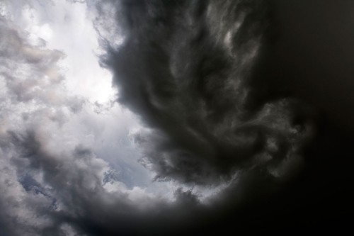 writinginslowmotion: awhisperinthenight: requiem-on-water: storm clouds above the American Midwest b