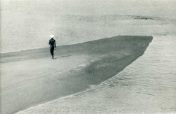 losed:  by Édouard Boubat 