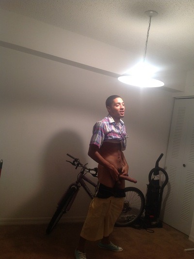 black-dicks-r-us:  FIND LOCAL BLACK GAY SEX! Over 500,000 Profiles…  www.BlackM4M.com