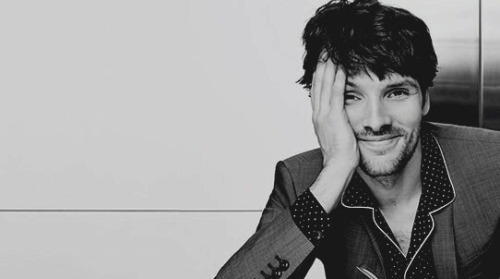 turned-her-brain:S m i l e