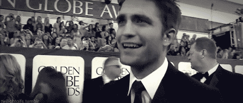 shehastelekinesis:  that smile though. 