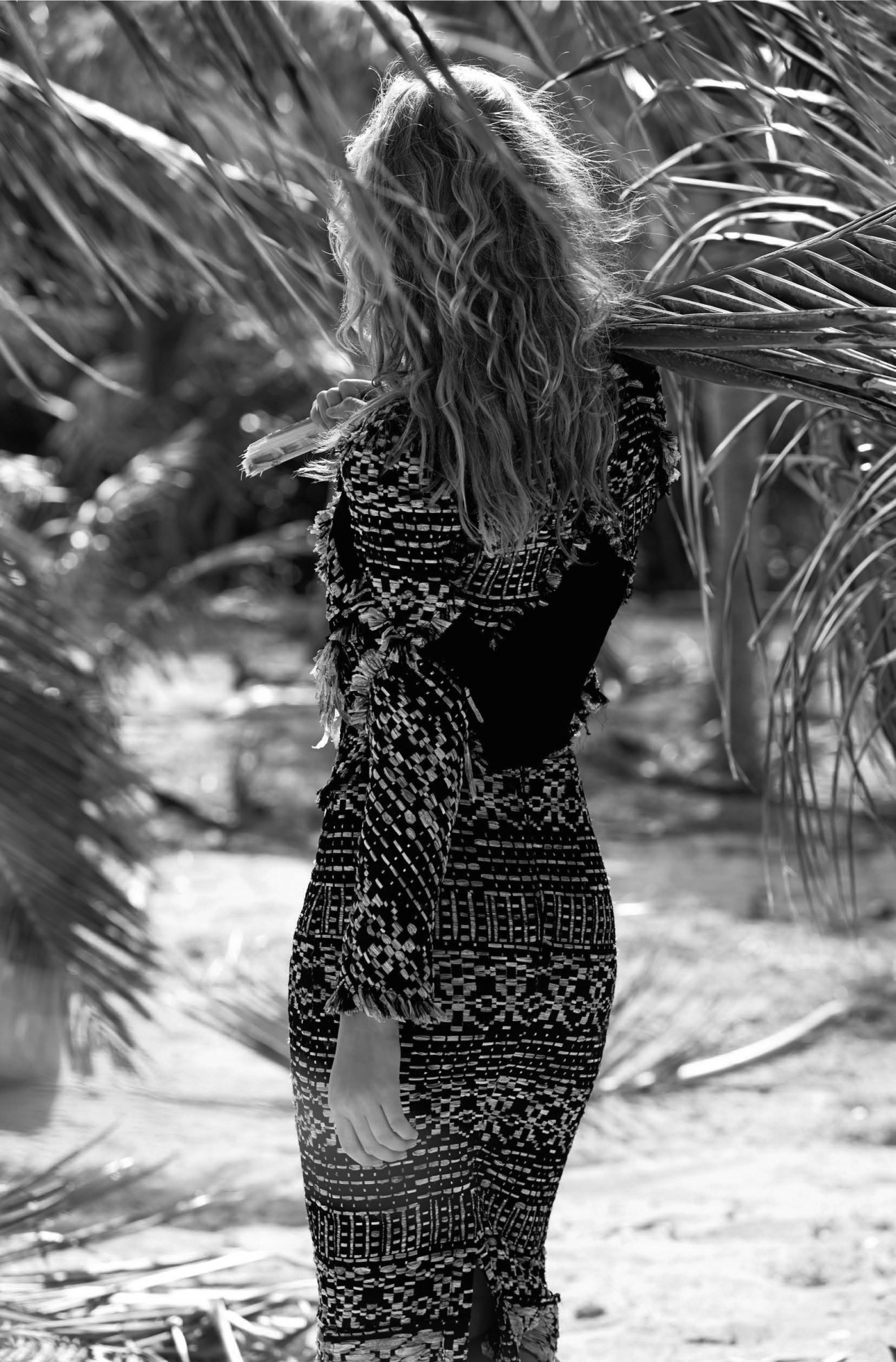 vogue-at-heart:  Toni Garrn in “Swept Away” for Daily Summer, May/June 2015Photographed
