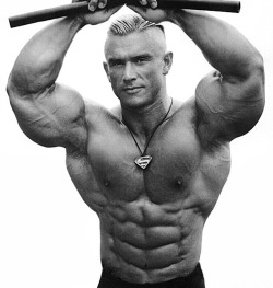 muscle-nerd:  Lee Priest 