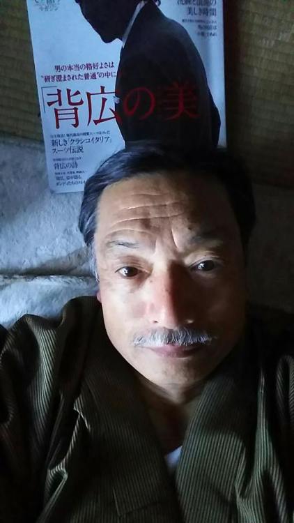 blksocks-silver-gents: zurumukechinpolove: asiatop69: I like this Japanese Oldman. Handsome & Se