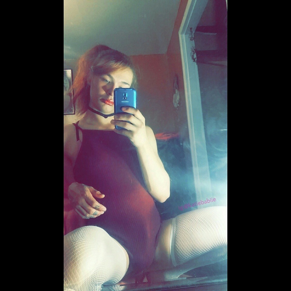 katiebabiie:  😘😋
