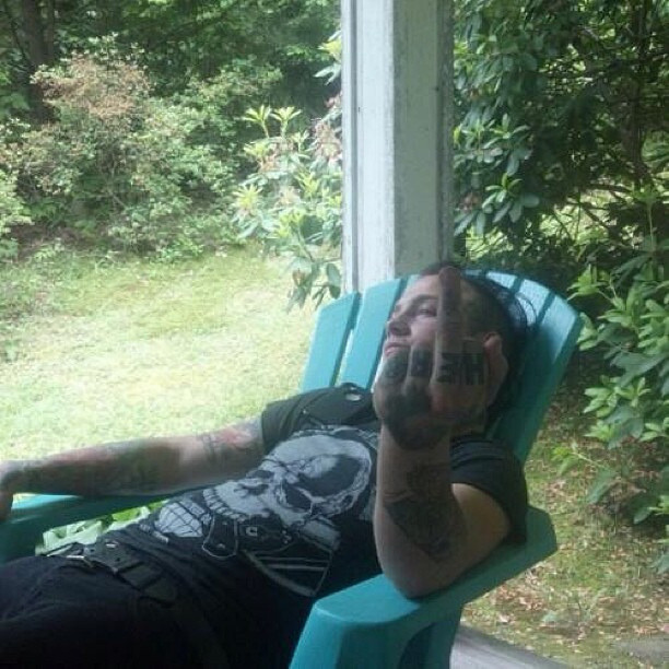 mrs-ricky-horror:  Josh 😍😍😍😘💛💙💜💚❤