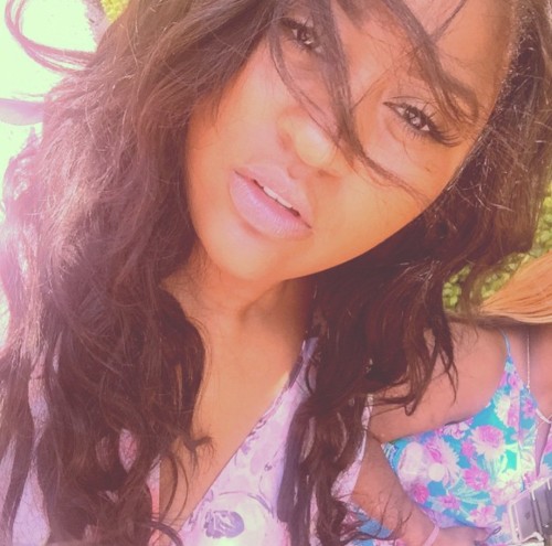 nappyheadedmaiden:  Can we just take a moment to appreciate this beauty?