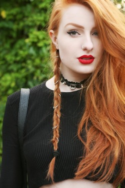 sexy-redhead-girl:  Redhead Girl /
