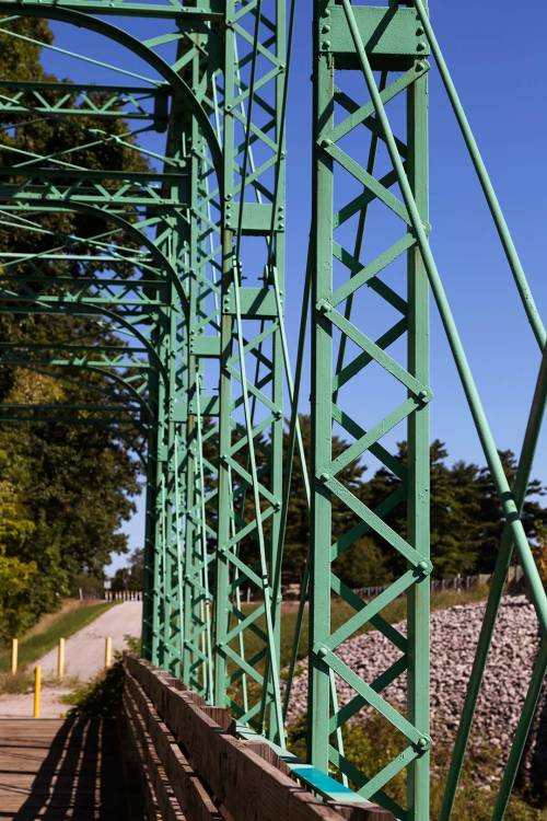 East+West, Bostic-Turner BridgeIndiana, September 2018© Keighlea MartinFlickr // Instagram