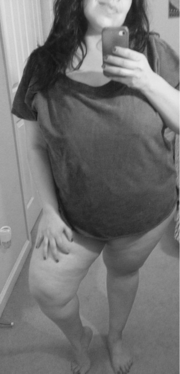realcurveslatina2012:  🌜Buenas noches 🌛