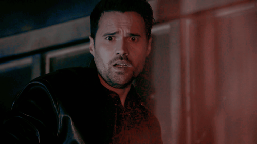 unworthyheart:           SEASON  5  LOYALTY  AU:    grant ward being a part of the team digging fitz