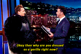 hiddlescheekbatch:Tom Hiddleston Surprises Jimmy Kimmel with New Kong: Skull Island Trailer