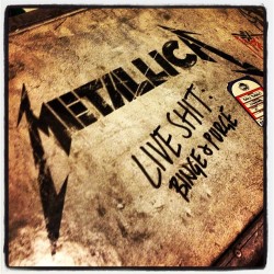 grupodiagrama:  #metallica #metal #music #concert #collector #box #live