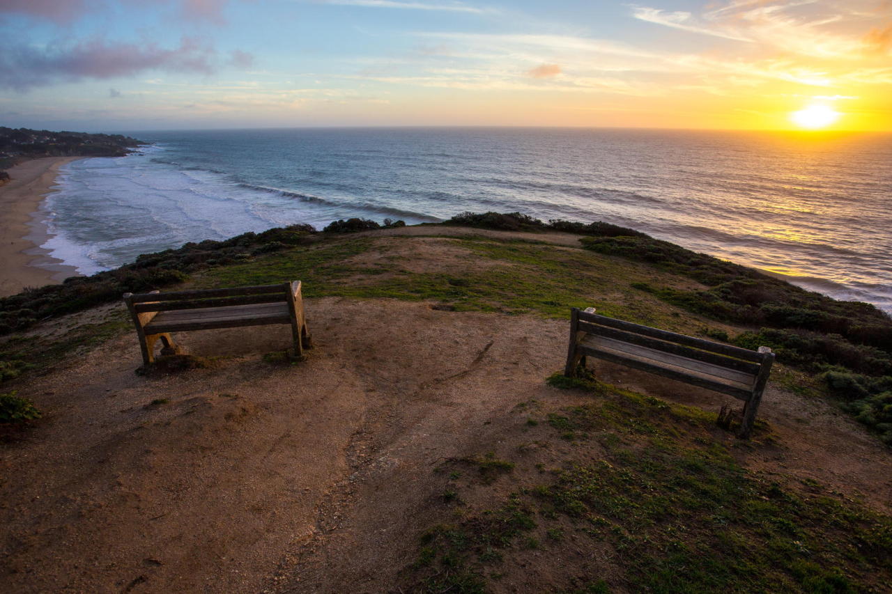 isawatree:  wanna ticket to sunset movie? by jaanussoots  Sunsets=life=you=complete