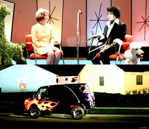 cinemaks:  Edward Scissorhands • 1990  Hold me. I can’t.  