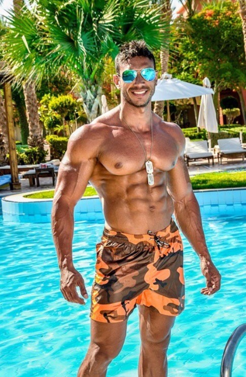 hot men secret folder