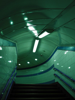 scavengedluxury:  Green Park tube. London,