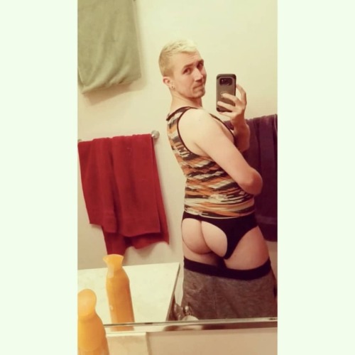 randal-rocket: #instagay #gayselfie #gaymer #gaygeek #gayboy #gayguy #gaytease #gayslut #me