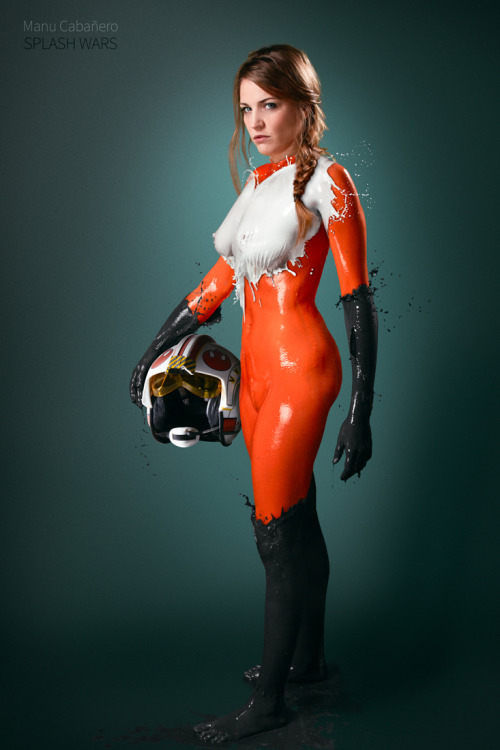 sexynerdgirls:  Splash Wars by https://www.facebook.com/manucabanerophotography/ 