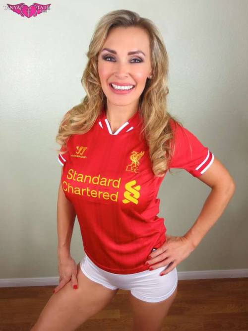 Scouse milf Tanya Tate in a Liverpool shirt