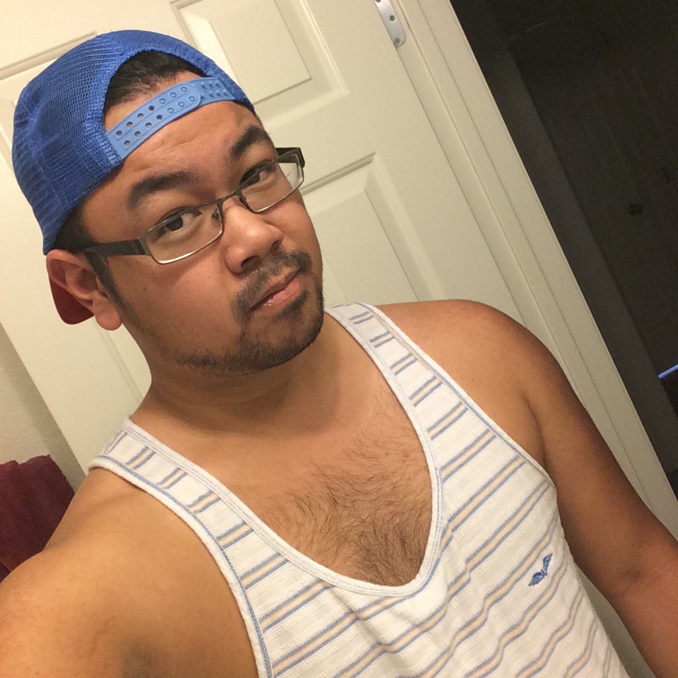 chesterlepanda:  Lady friend says I’m not allowed to shave the chest hair. She