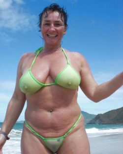 maturelover99:  http://maturelover99.tumblr.com/ MORE MATURE PICS 