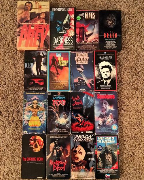 My 16 favorite tapes of 2016. #VHS #horror #vhscu #horrormovie