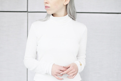 i-love-aesthetics:  Love Aesthetics / wearing