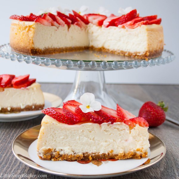 foodsforus:  White Chocolate Cheesecake