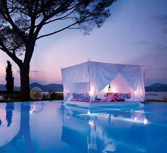 bluepueblo:  Floating Canopy Bed, France photo via besttravelphotos 