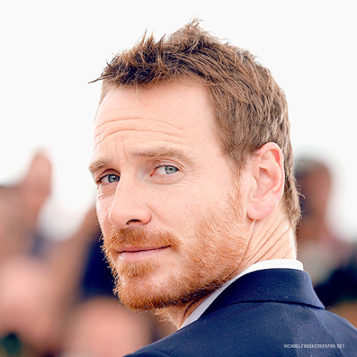 #MichaelFassbender en el Photocall de #Macbeth en el Festival de Cannes 2015[HQ Fotos] &gt; MichaelF