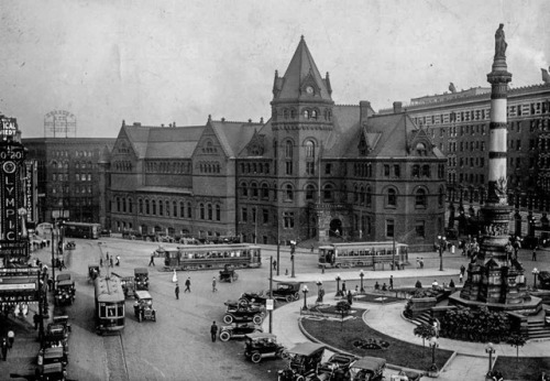 Lafayette Square, Buffalo, New York, 1915.