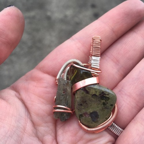 &ldquo;Soraya&rdquo; Copper/SP  #Stichtite #Serpentine,  #Peridot and  #GreenKyanite ..for c