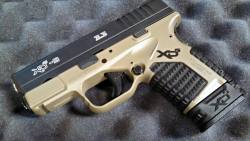 gun-gallery:  Springfield XDs - 9x19mm