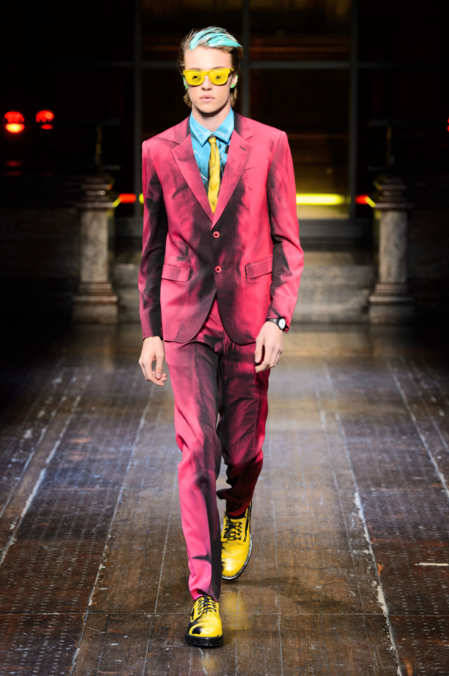 menandfashion: MOSCHINO Fall/Winter 2016 collection LONDON MENSWEAR